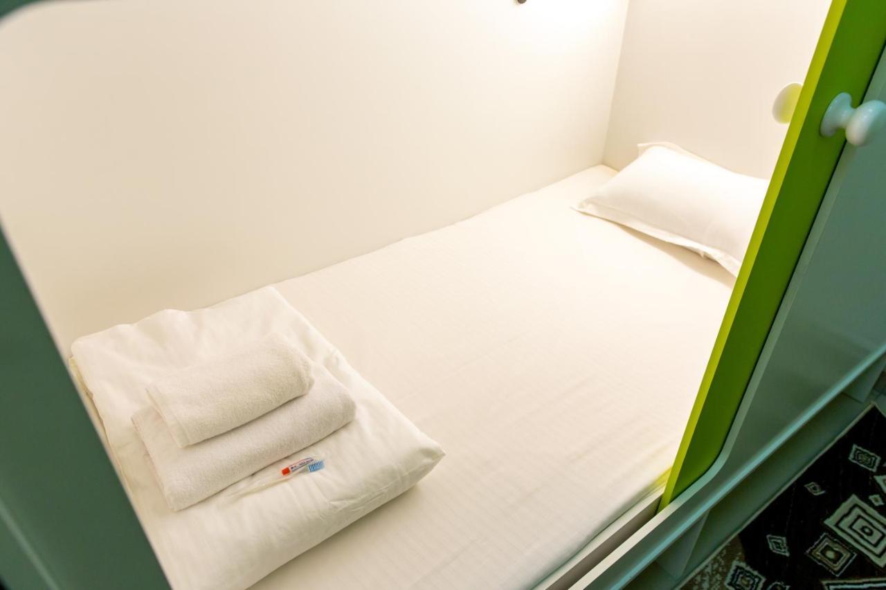 Хостел 689Capsulehotel&Coffee Almatî Exterior foto
